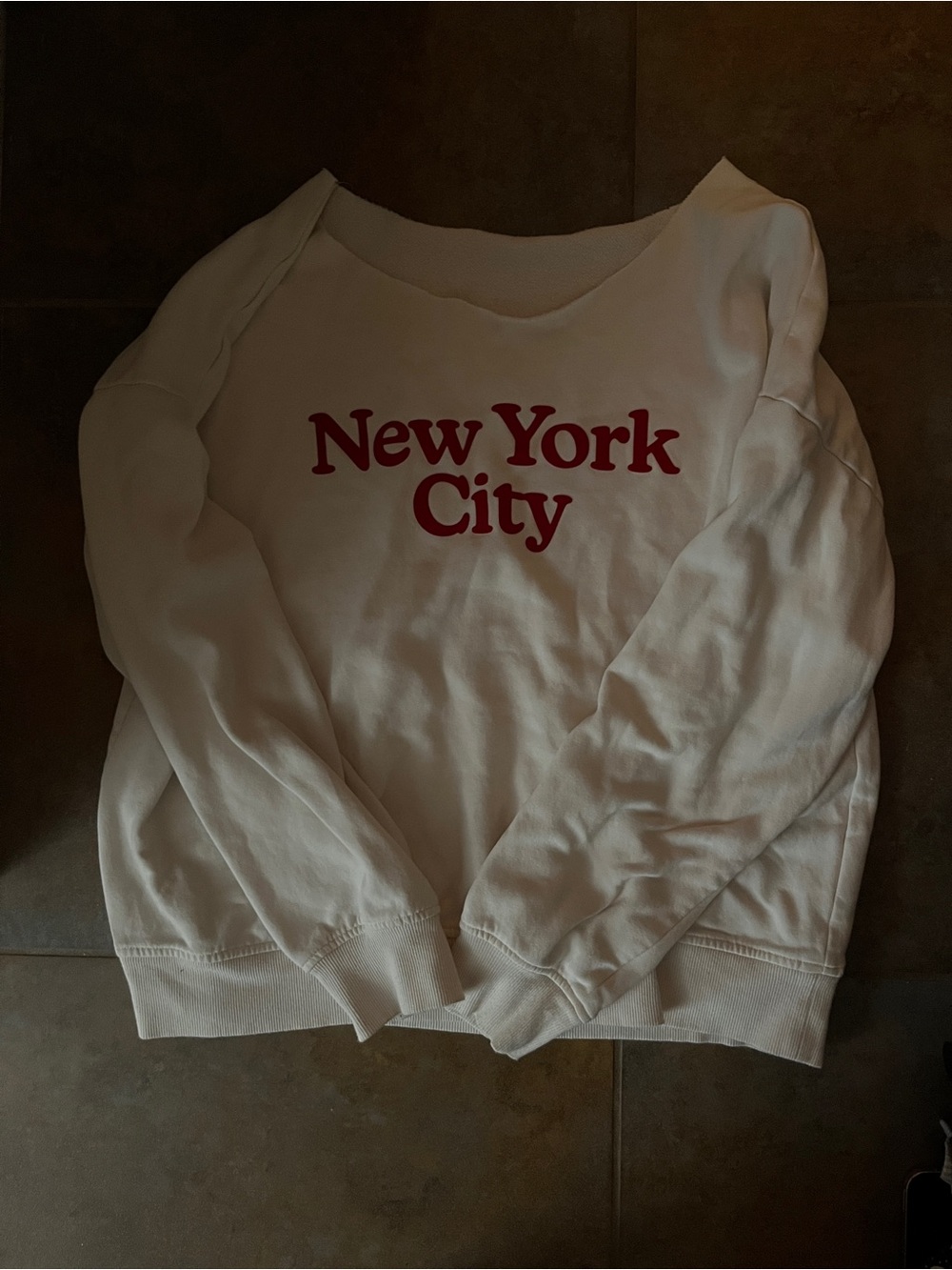 White Crewneck
Red ‘New York’ Printed
H&M Off the Shoulder